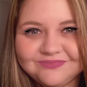 Meet your Posher, Abbie